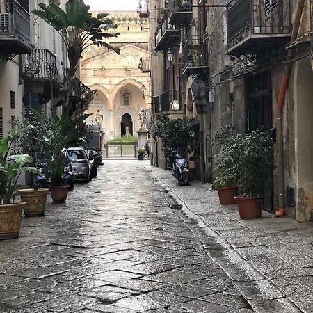 Casa Di Fronte La Cattedrale Apartamento Palermo Exterior foto